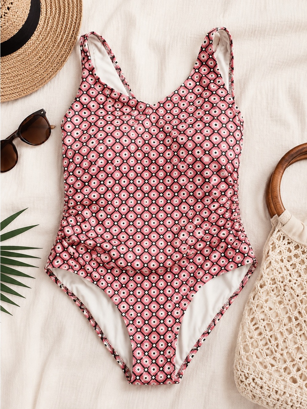 NWT Shade & Shore One Piece Swimsuit Size 22W Pink Geometric Tummy Control